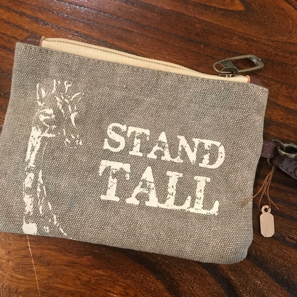 👜Double Sided Canvas Wristlet - Picture 2 of 6